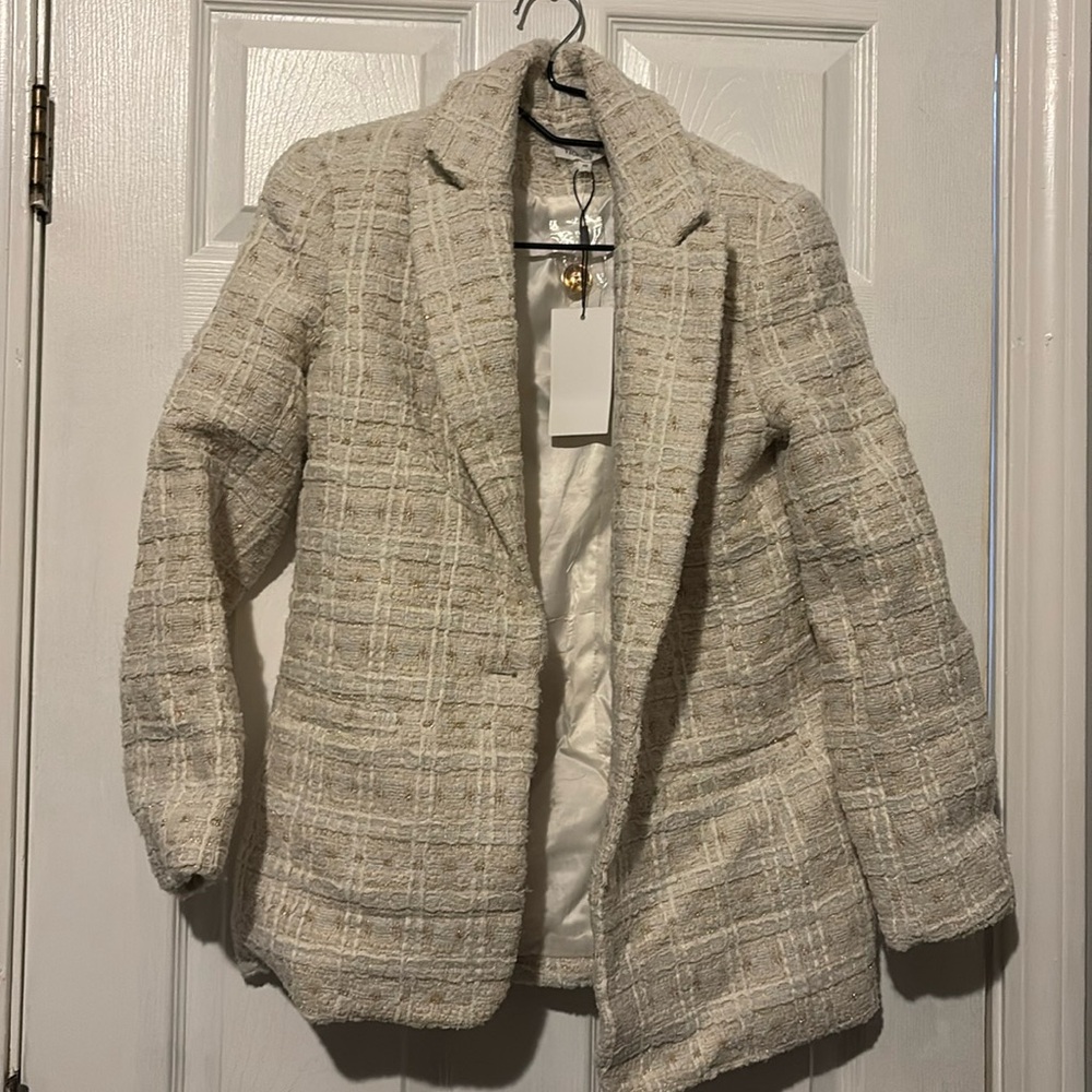 Tweet jacket